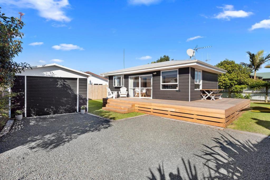 The Black Bach - Mt Maunganui Holiday Home Mount Maunganui Exterior foto